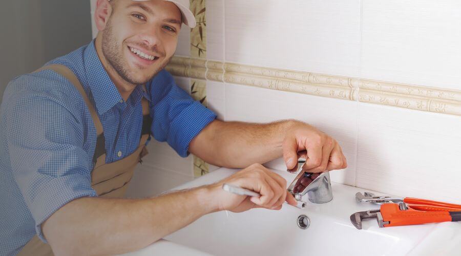 Professional clogged drains services in Elma, WA